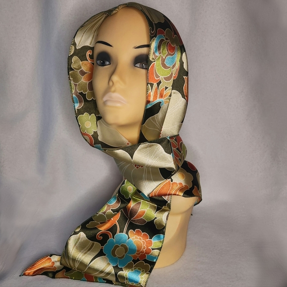 Space Age Inc. A  Beautiful Multi-Sized Floral Print Satin Scarf/Belt - Picture 2 of 7